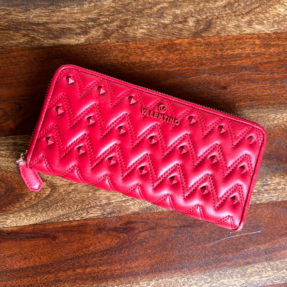Valentino by Mario Valentino Leonardo Sauvage Leather Continental Wallet